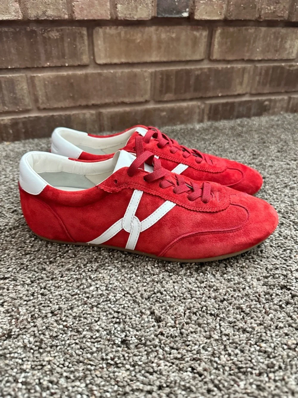 Veronica Beard Riviera Red Suede 7 Like New Retro Streetwear